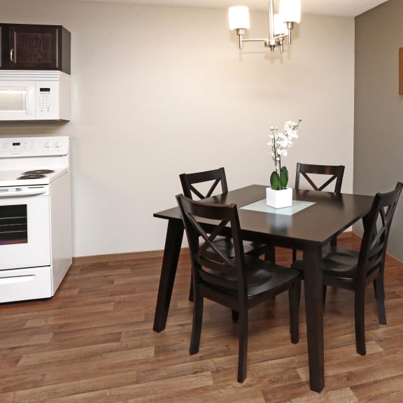 Park Meadows Apartment Homes Apartments in Waite Park, MN